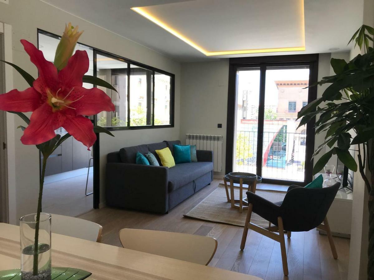 Az El Balcon A La Basilica Apartment Zaragoza Luaran gambar